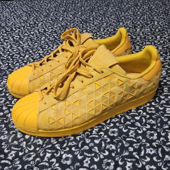 Adidas superstar xeno yellow clam shell toe size 11 aq8182 - Picture 2 of 5